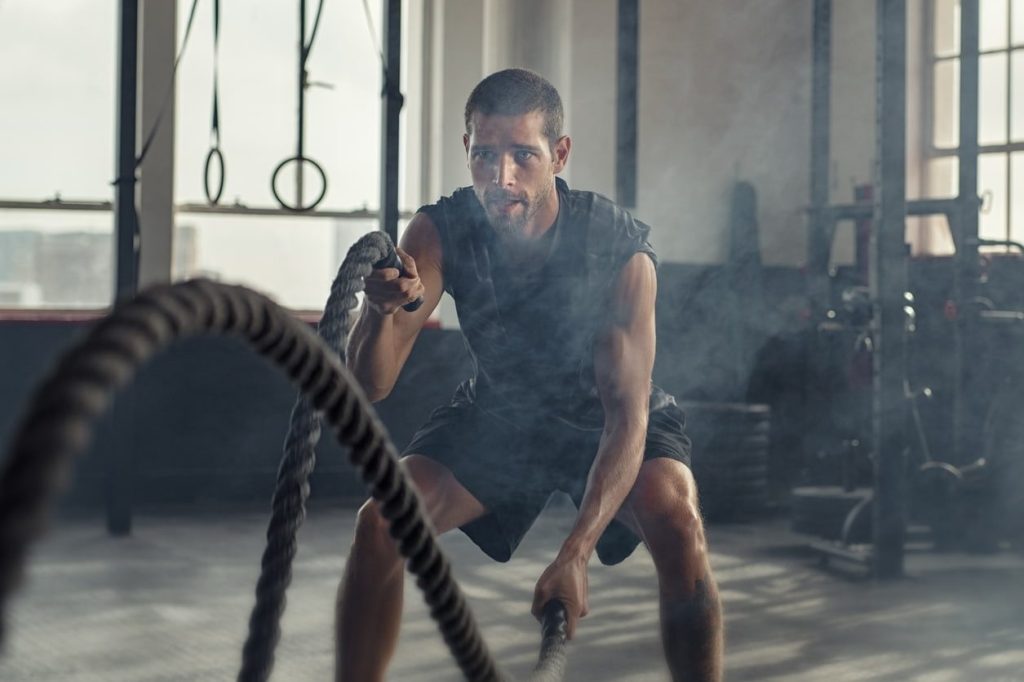HIIT combien de fois par semaine : entraînement HIIT cordes